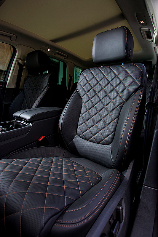 遇见&ldquo;高级黑&rdquo; 问鼎&ldquo;黑科技&rdquo; 大众进口汽车途锐行政版  引领至臻驾趣5