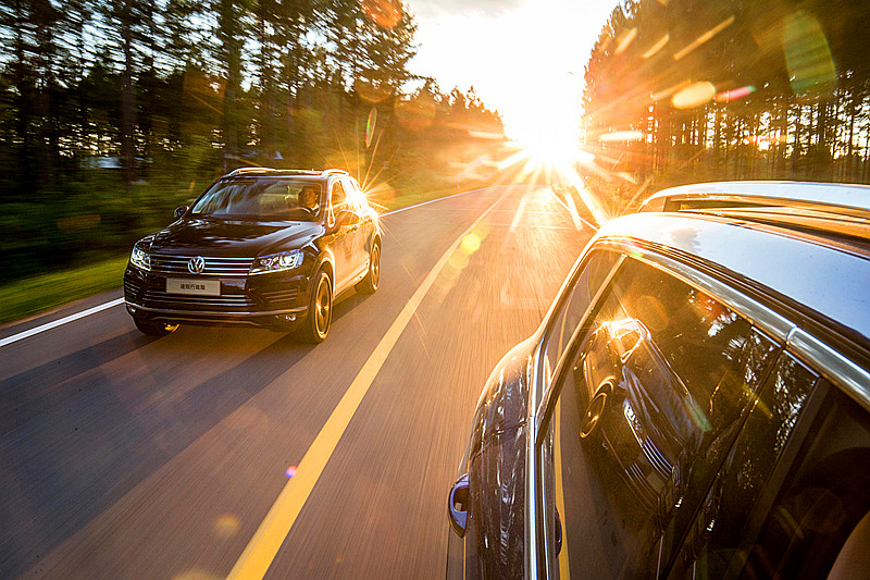 遇见&ldquo;高级黑&rdquo; 问鼎&ldquo;黑科技&rdquo; 大众进口汽车途锐行政版  引领至臻驾趣1