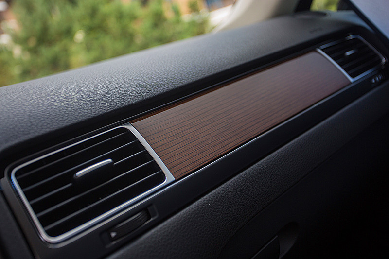 遇见&ldquo;高级黑&rdquo; 问鼎&ldquo;黑科技&rdquo; 大众进口汽车途锐行政版  引领至臻驾趣6