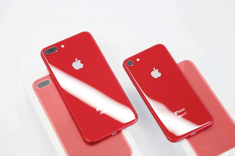 iphone8iphone8p红色特别版12期免息一见倾心