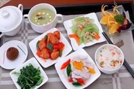 母乳喂养 & 产后乳汁与膳食