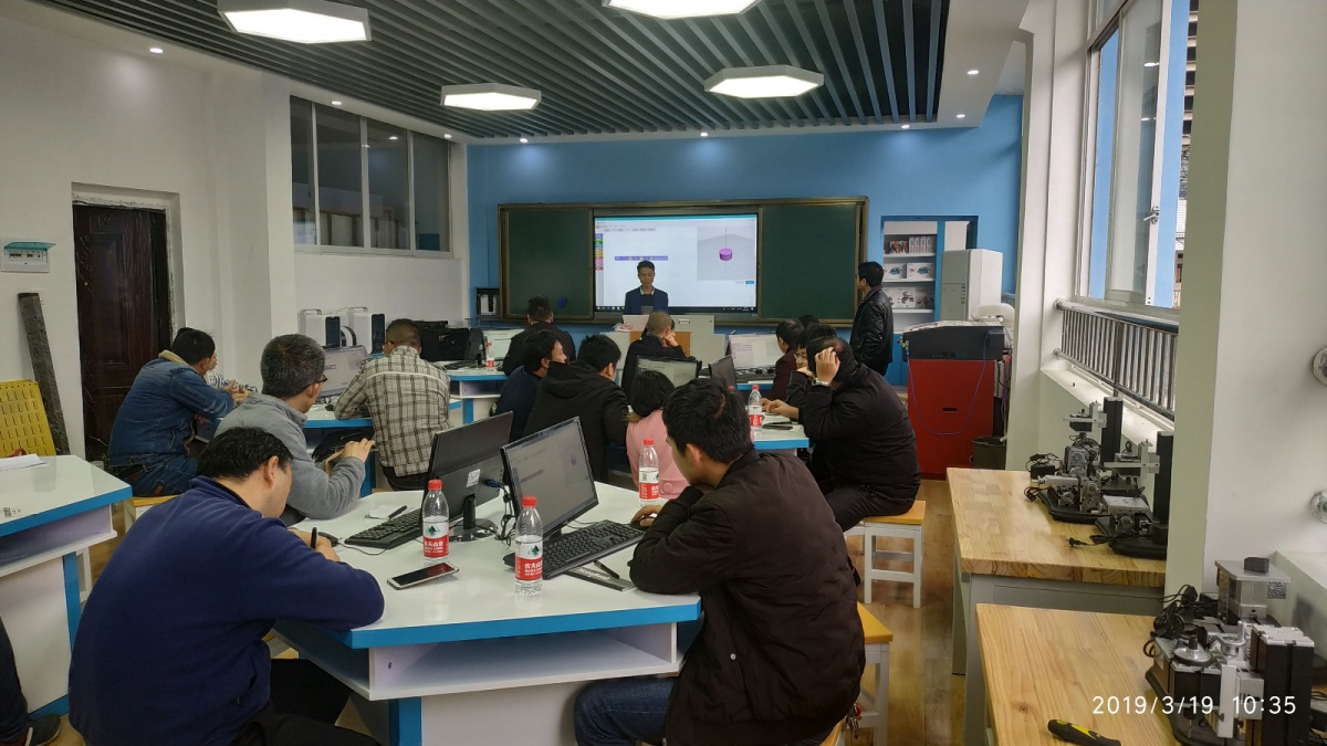 微信图片_20190320183953.jpg 微信图片_20190320183953.jpg