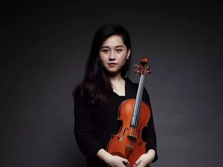 师从林耀基大师嫡系弟子著名小提琴演奏家,中国音乐家协会小提琴学会