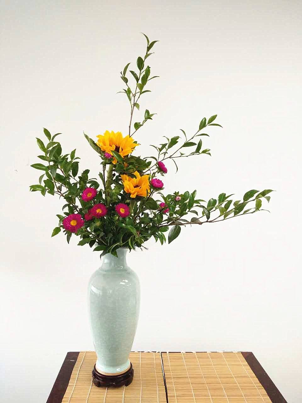 秋.jpg 插花中的色彩表现