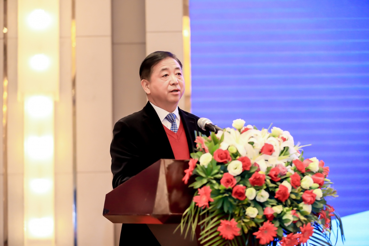 江西省文化演艺发展集团党委书记,董事长李晓浩致辞