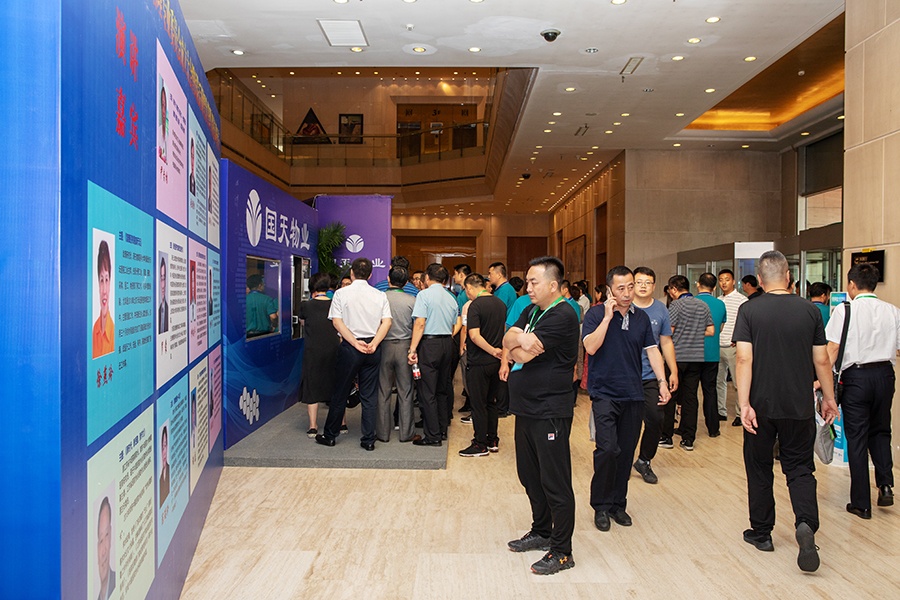 展台3.jpg