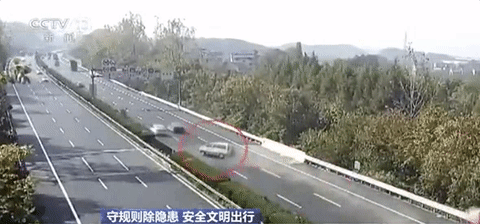 640 (1).gif