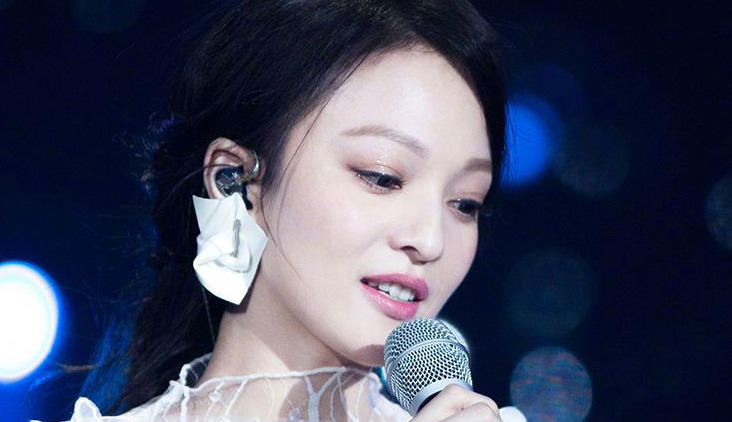 35岁张韶涵依然似少女,靠的不止是高光,还有