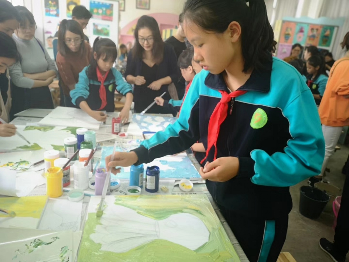 以音乐激发孩子学生具化的想象.jpg