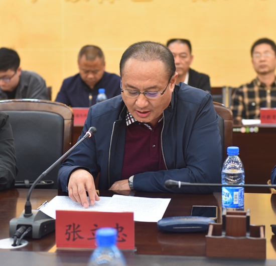中国邮政集团公司文山州分公司总经理张立忠交流发言.JPG