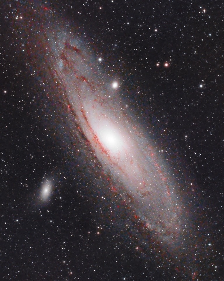 拍摄者:ross clark 目标:m31(仙女星系)