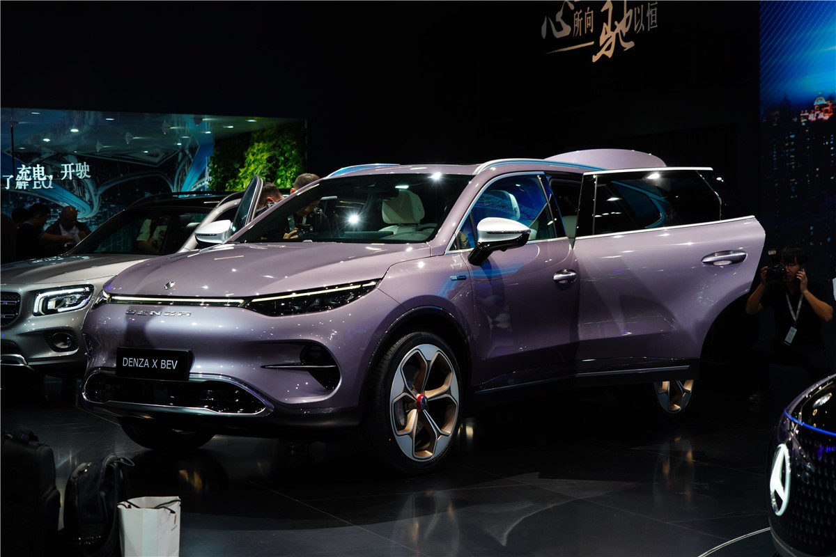 2019广州车展腾势x上市售价28983578万元