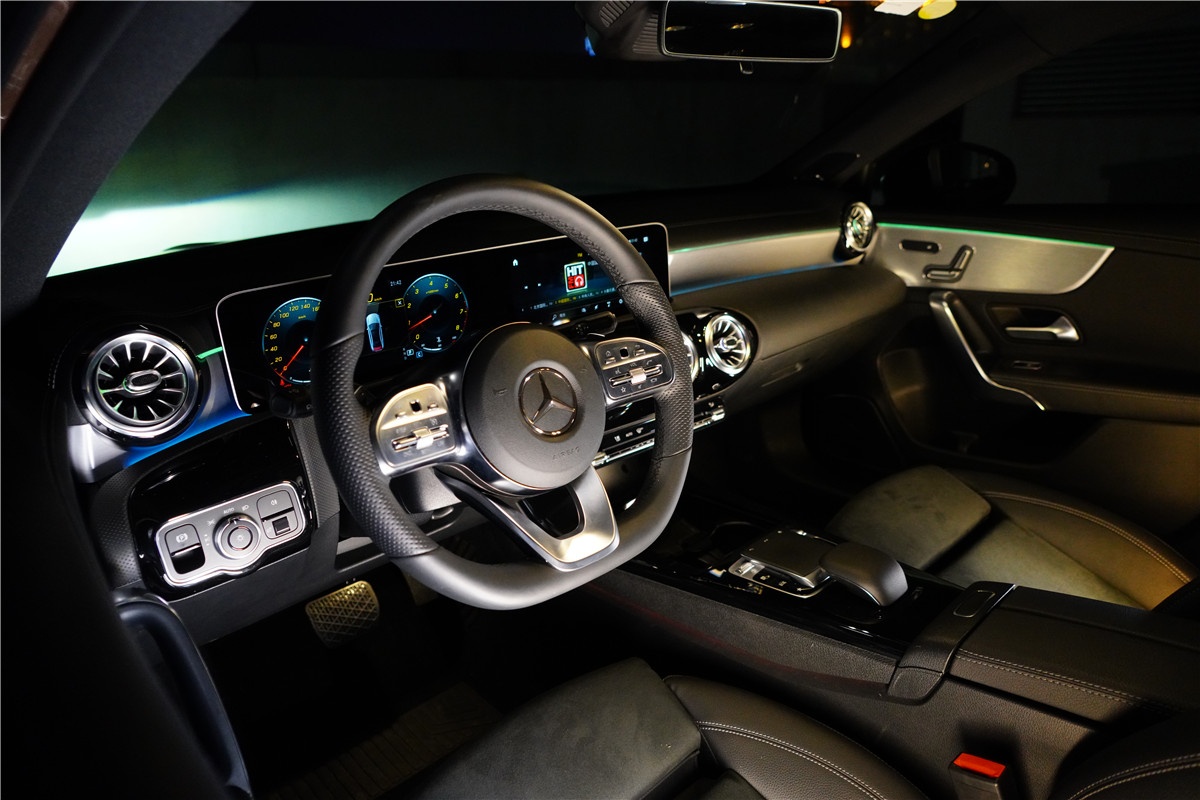 过更有态度的生活 体验奔驰a220l