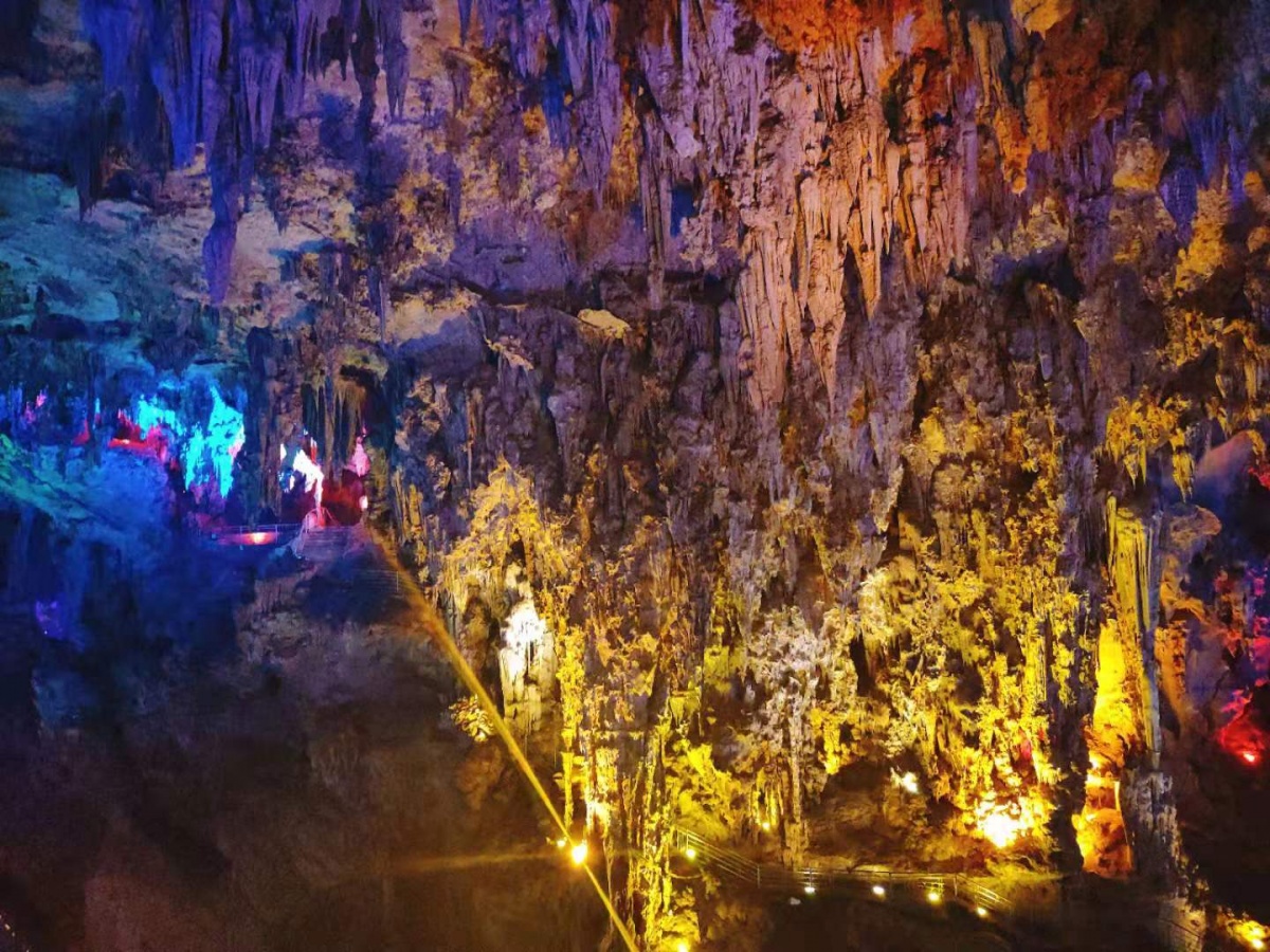 穿越慢时光，来锦里和建水相遇