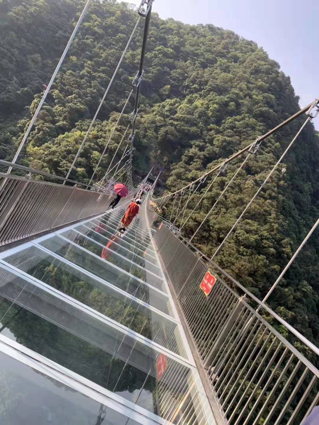 ASEMI traveled Qingyuan Gulong Gorge