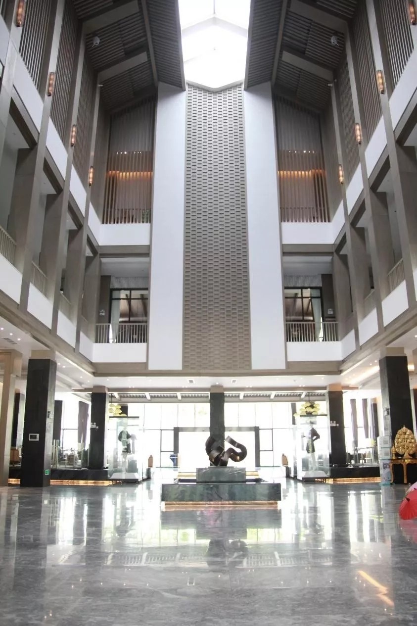 2.webp.jpg 2.webp.jpg