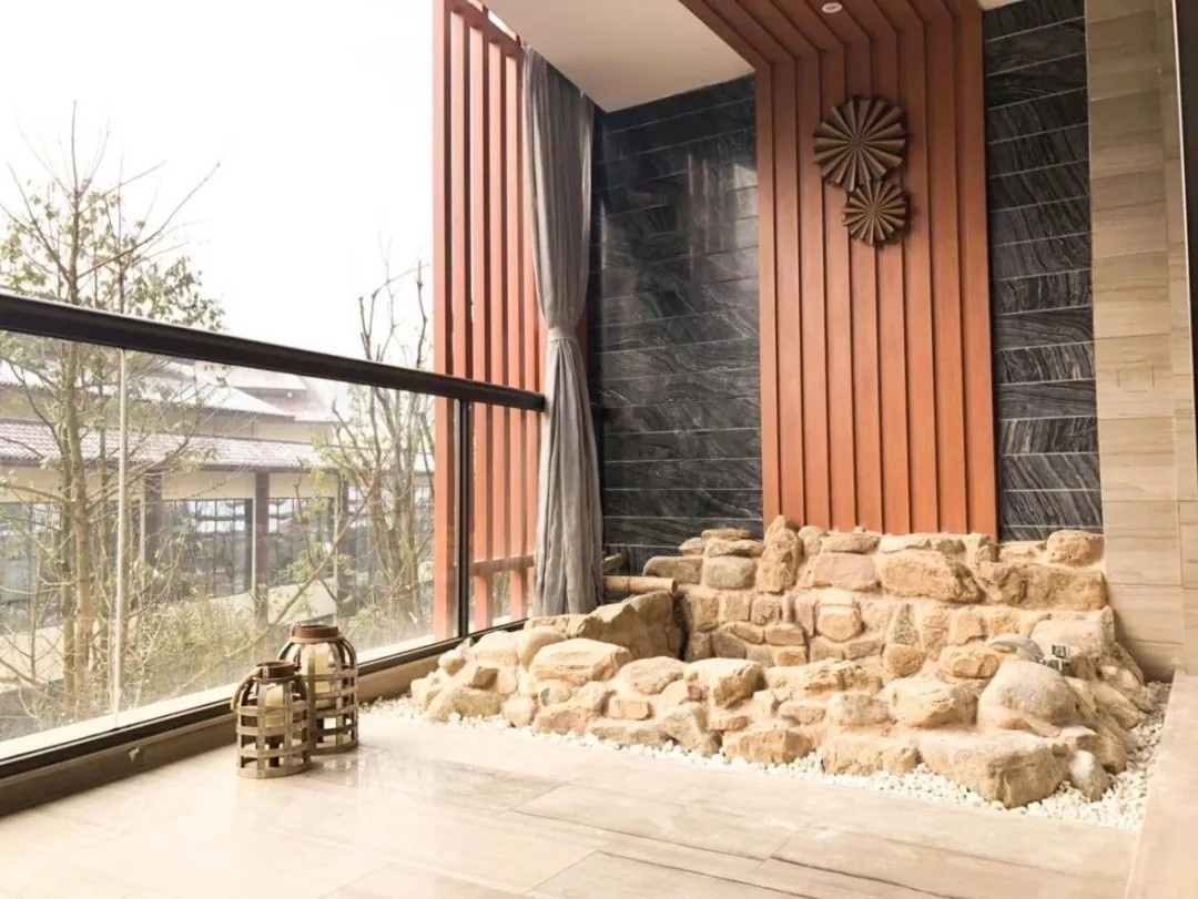 5.webp.jpg 5.webp.jpg