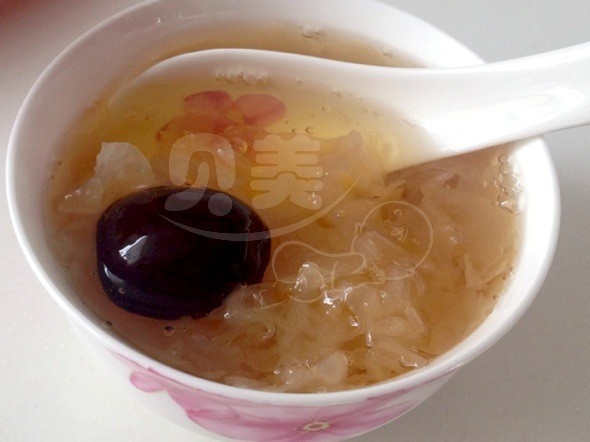 银耳羹.jpg