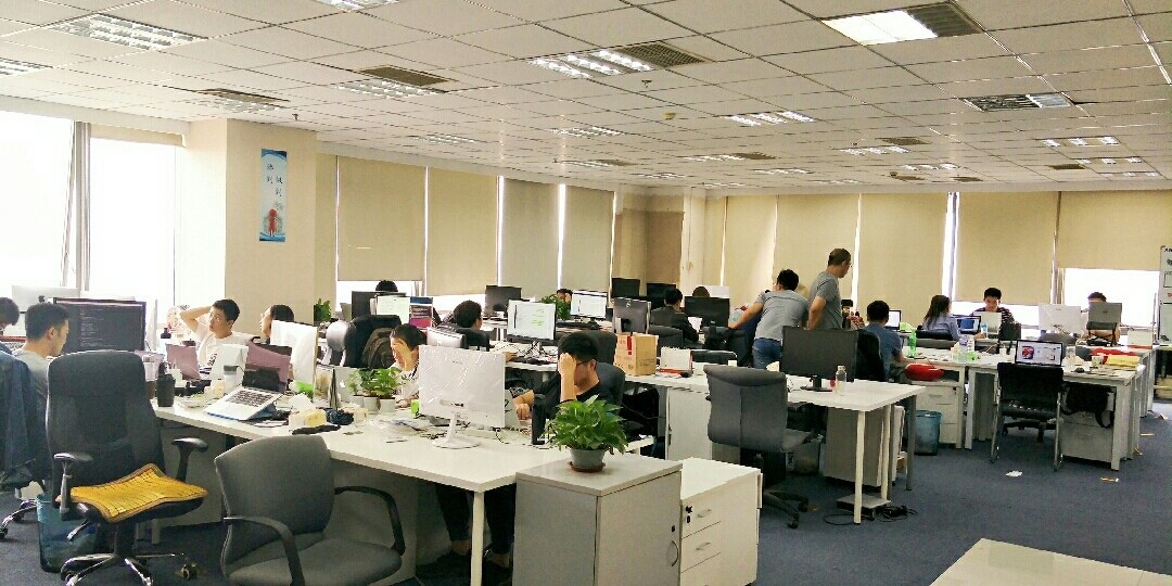 02.jpg 02.jpg