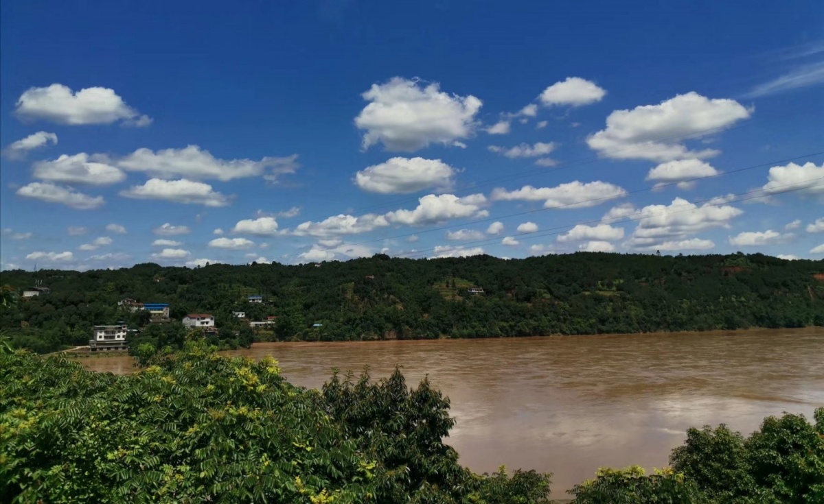 天空 (2).jpg 天空 (2).jpg