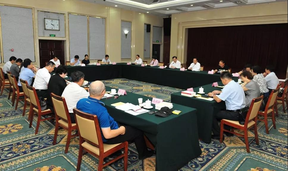 我所执行主任任迎春参加全省无党派人士“迎华诞、忆初心、共奋进”专题座谈会