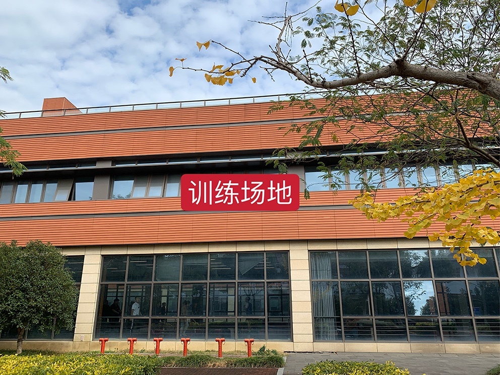 724aa47d3be251e6.jpg