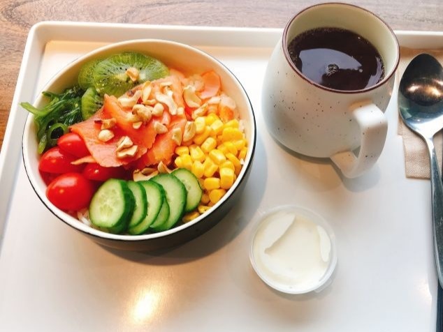 96元健康轻食双人套餐!沙拉 500g蜂蜜一盒 烤饭 蜂蜜桃胶2份!