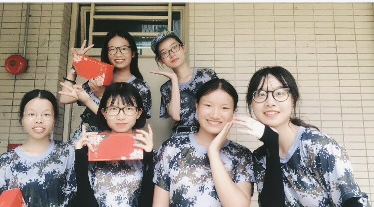 2019-11-20 02.49.40 2.jpg